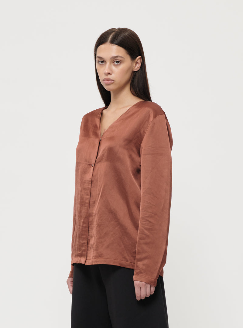 Bronze women shirt image 4